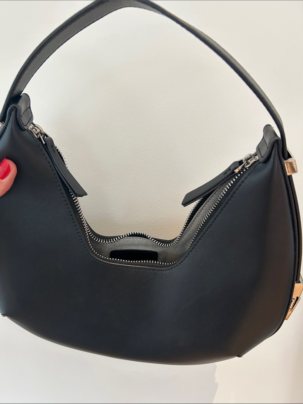 Black Leather Crescent Shoulder Bag - Picture 5 of 6